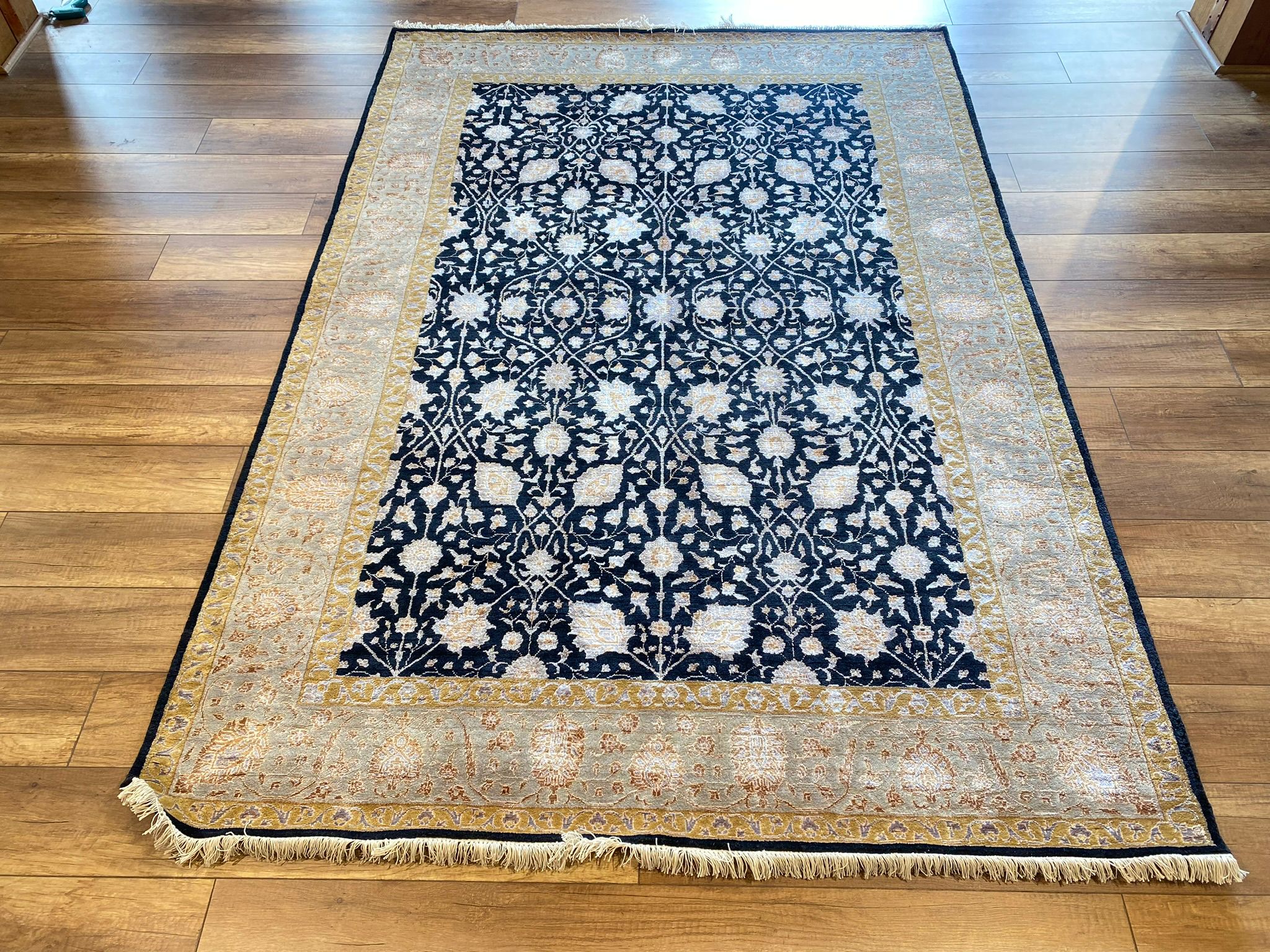 Modern Abstract Intricate Blue